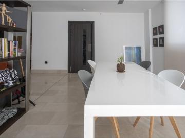 Piso de alto standing en venta en San Francisco, Provincia de Veraguas 131173 LuxuryEstate. Com