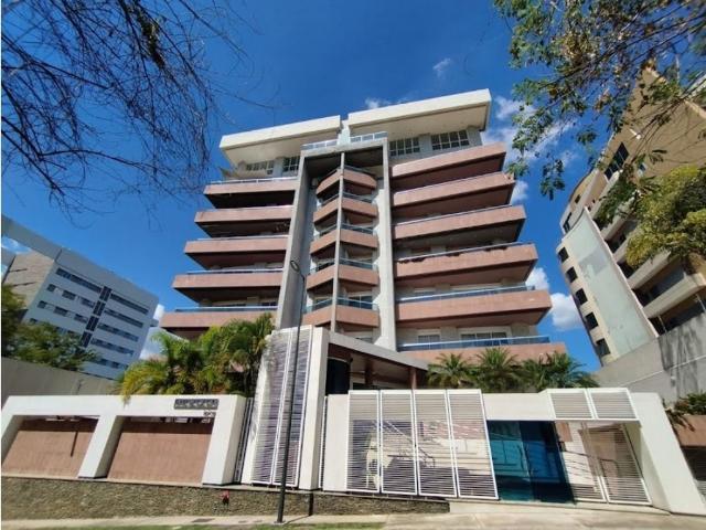 Piso de alto standing en venta en Valencia, Venezuela