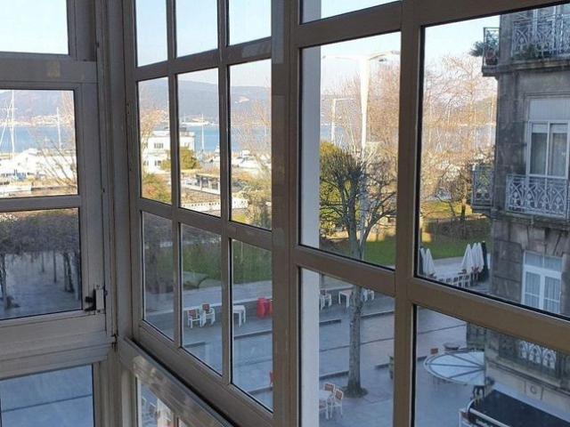 Piso de alto standing en venta en Vigo, España