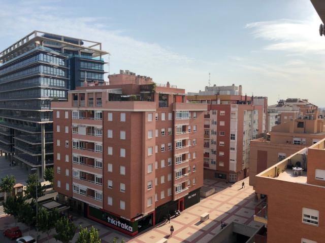 Piso de dos dormitorios en zona Ronda sur