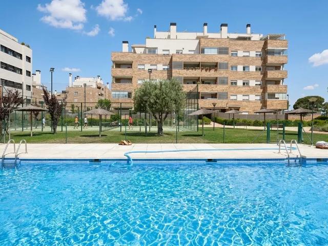 Piso de dos dormitorios en El Olivar Las Sedas. en Alcala de Henares