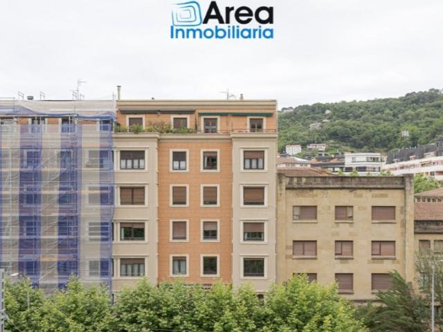 Piso de lujo de 108 m2 en venta en San Sebastián, España