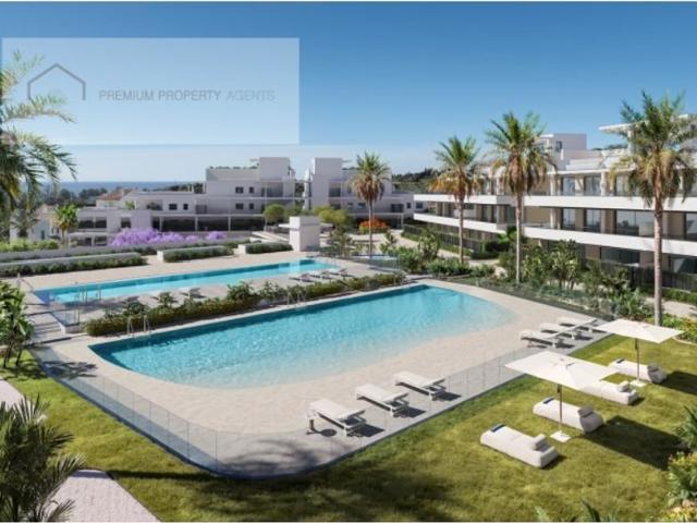 Piso de lujo de 100 m2 en venta en Estepona, Andalucía