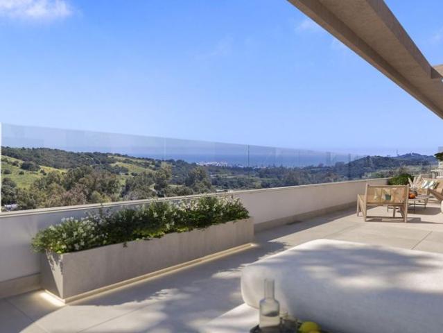 Piso de lujo de 103 m2 en venta en Estepona, España