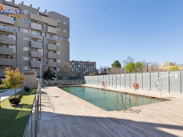 Piso de lujo de 103 m2 en venta en Granada, España
