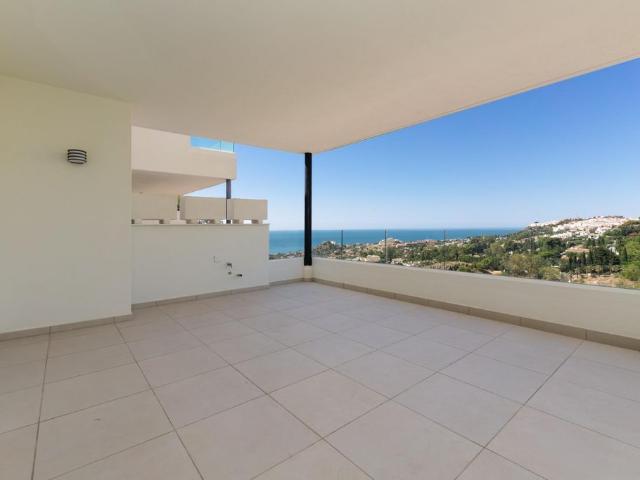 Piso de lujo de 114 m2 en venta en Benalmádena, Andalucía