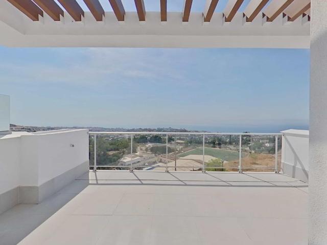 Piso de lujo de 116 m2 en venta en Benalmádena, Andalucía