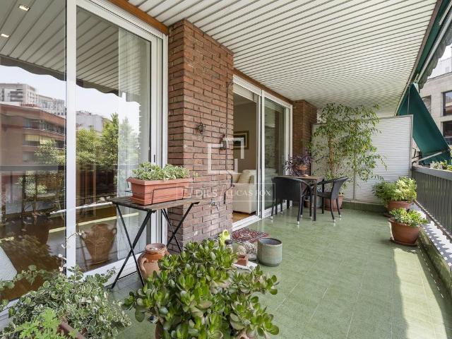Piso de lujo de 118 m2 en venta en Barcelona, Cataluña