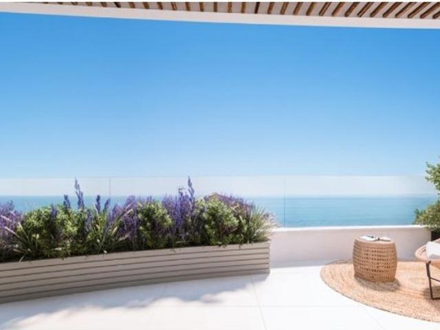Piso de lujo de 119 m2 en venta en Benalmádena, España