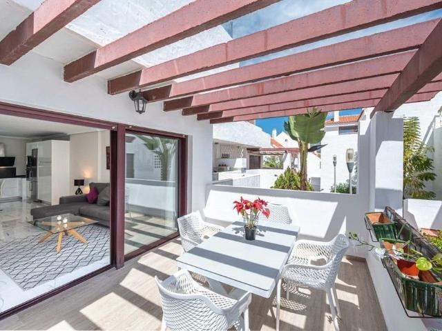 Piso de lujo de 110 m2 en venta en Marbella, España