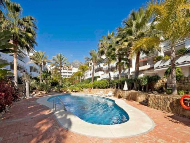 Piso de lujo de 110 m2 en venta en La Carolina Guadalpin, Marbella, Andalucía