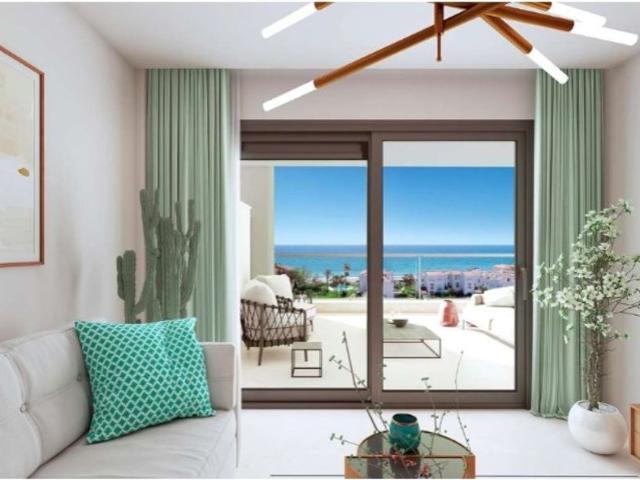 Piso de lujo de 111 m2 en venta en Casares, España