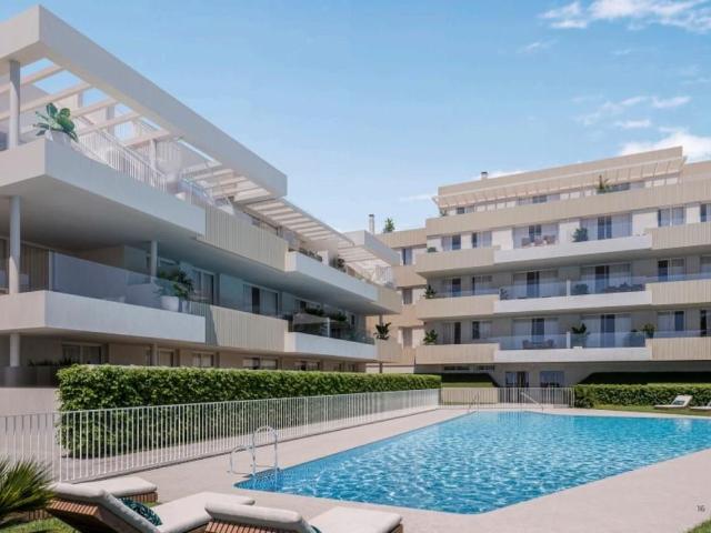 Piso de lujo de 113 m2 en venta en Estepona, Andalucía