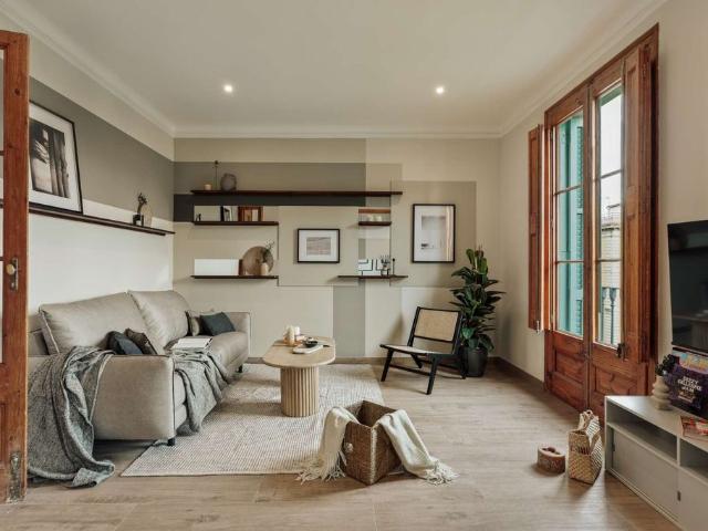 Piso de lujo de 124 m2 en alquiler en Barcelona, Cataluña