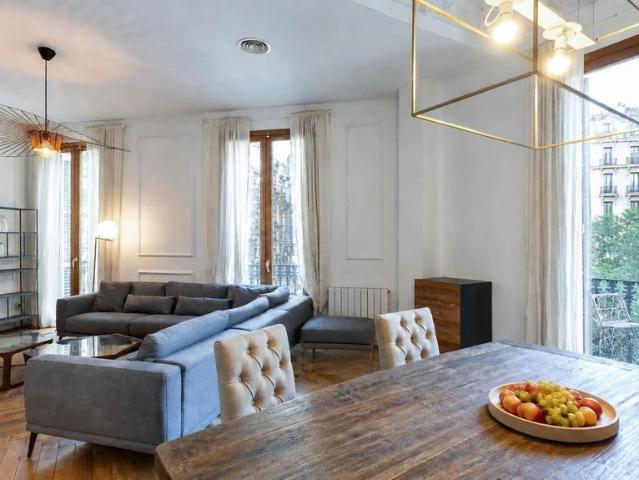Piso de lujo de 125 m2 en venta en Barcelona, Cataluña