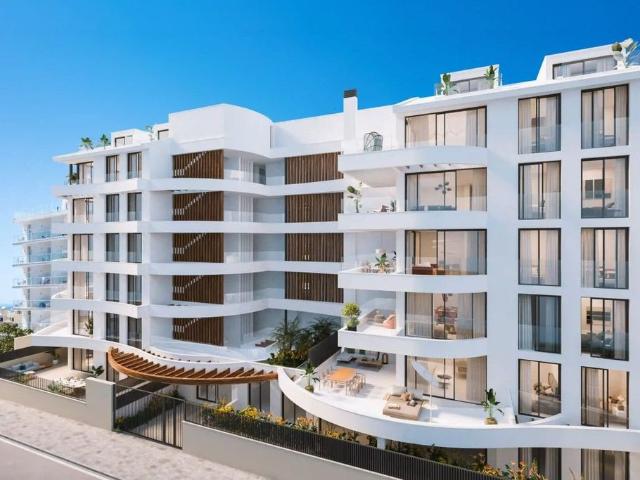 Piso de lujo de 120 m2 en venta en Benalmádena, España