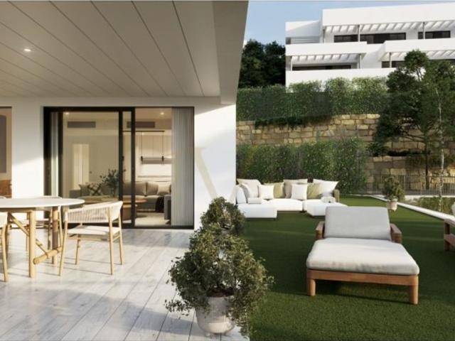 Piso de lujo de 120 m2 en venta en Estepona, España