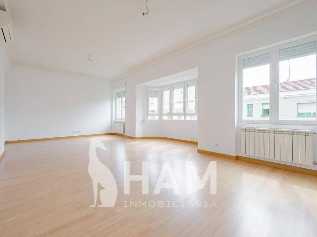 Piso de lujo de 121 m2 en alquiler en Madrid, Comunidad de Madrid