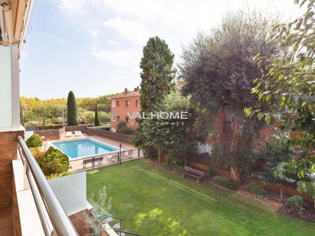 Piso de lujo de 122 m2 en venta en Sant Cugat, España