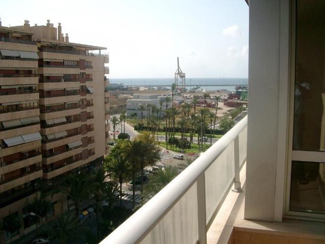 Piso de lujo de 134 m2 en venta en Alicante, España