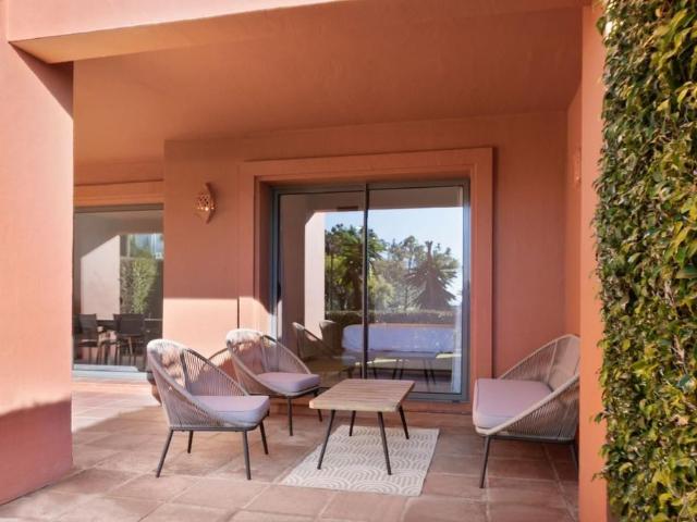 Piso de lujo de 135 m2 en venta en Benahavís, Andalucía