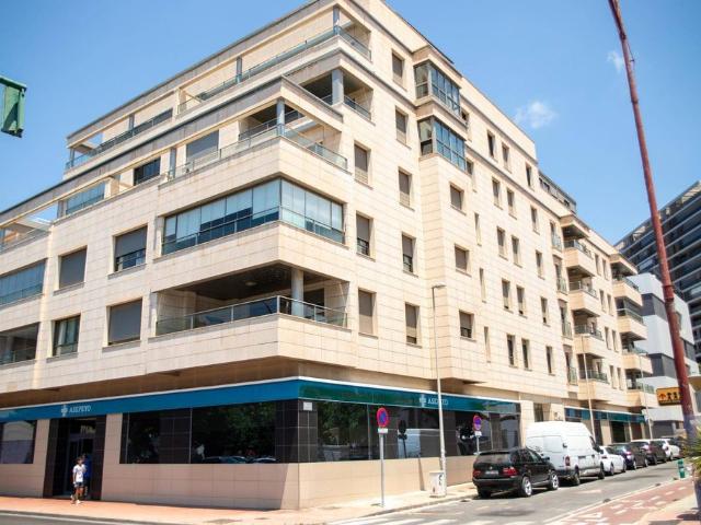 Piso de lujo de 136 m2 en venta en Almería, España
