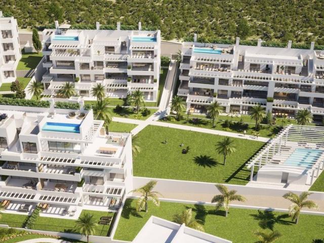 Piso de lujo de 130 m2 en venta en Estepona, España