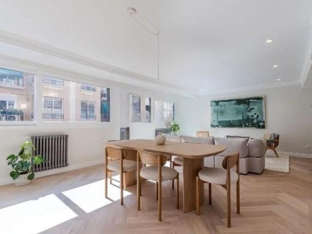 Piso de lujo de 133 m2 en venta en Madrid, España