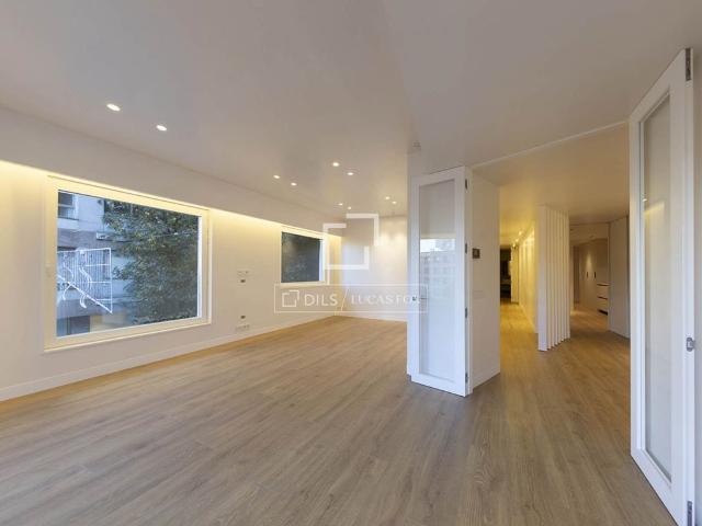 Piso de lujo de 144 m2 en venta en Vigo, Galicia