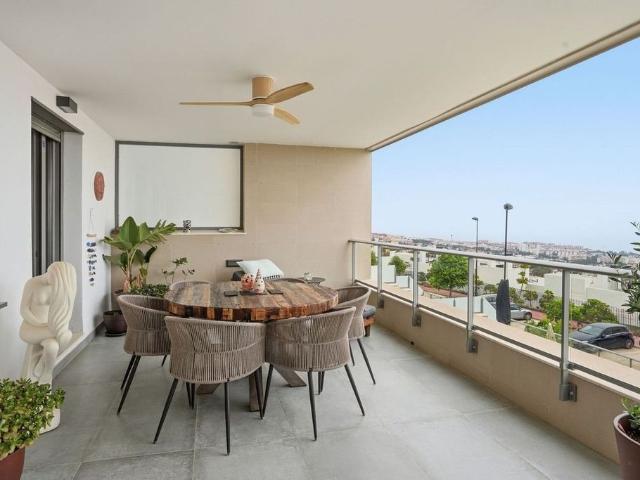Piso de lujo de 146 m2 en venta en Benalmádena, Andalucía