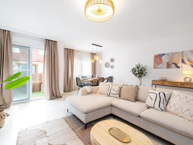 Piso de lujo de 140 m2 en venta en Fuengirola, Andalucía