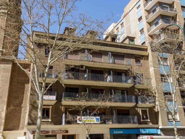 Piso de lujo de 141 m2 en venta en Zaragoza, España