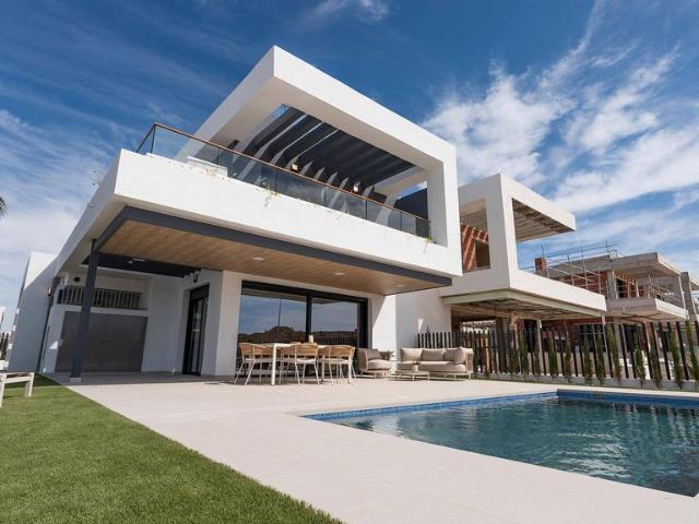 Piso de lujo de 142 m2 en venta en Torrevieja, España