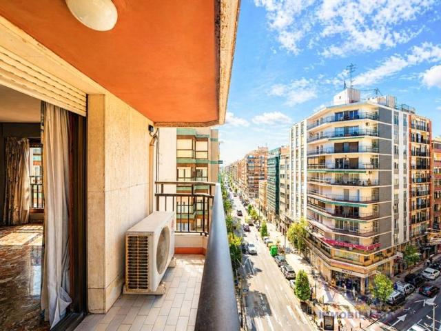 Piso de lujo de 143 m2 en venta en Alicante, España