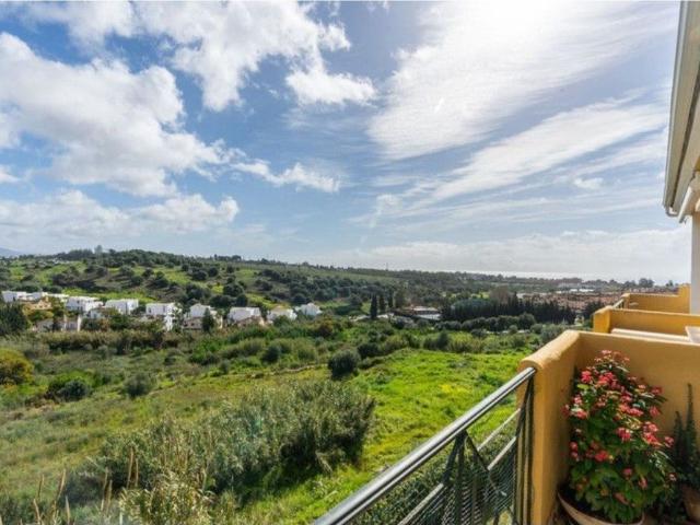 Piso de lujo de 150 m2 en venta en Estepona, España