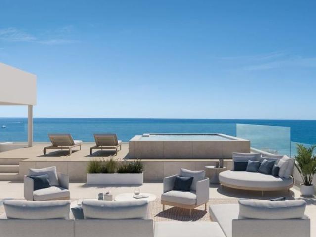 Piso de lujo de 160 m2 en venta en Estepona, España