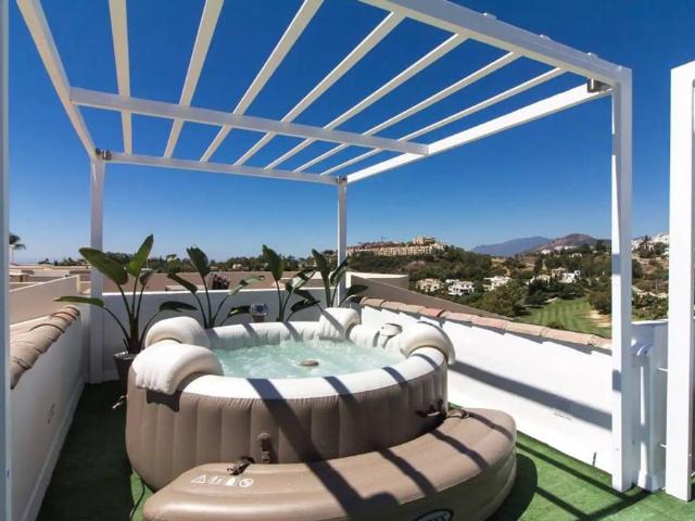 Piso de lujo de 170 m2 en venta en Benahavís, España