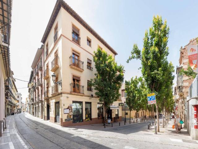 Piso de lujo de 170 m2 en venta en Granada, Andalucía