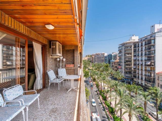 Piso de lujo de 181 m2 en venta en Alicante, Comunidad Valenciana