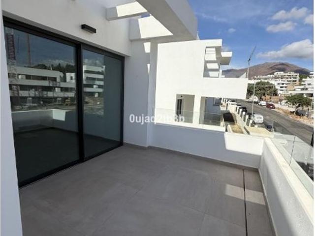 Piso de lujo de 196 m2 en venta en Guadalobon, Estepona, Málaga, Andalucía