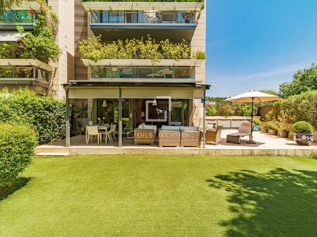 Piso de lujo de 198 m2 en venta en Barcelona, España