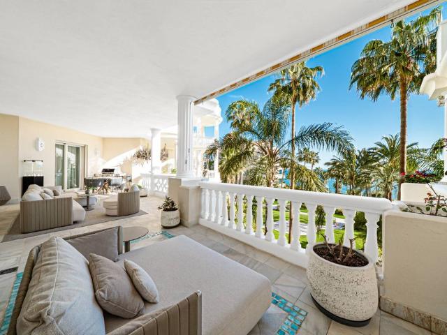 Piso de lujo de 225 m2 en venta en Marbella, Andalucía