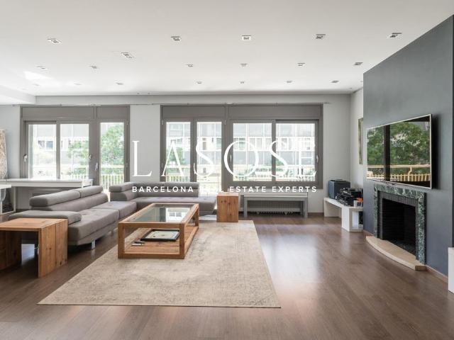 Piso de lujo de 220 m2 en venta en Barcelona, Cataluña