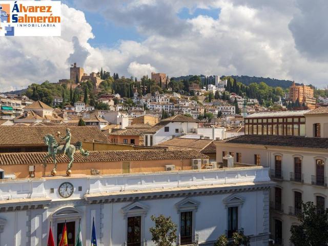 Piso de lujo de 223 m2 en venta en Granada, España