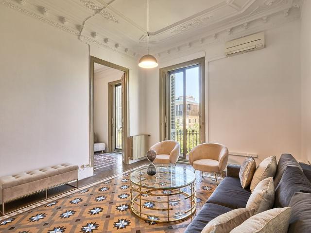 Piso de lujo de 215 m2 en venta en Paseo de Gràcia, 100, Barcelona, Provincia de Barcelona, Cataluña