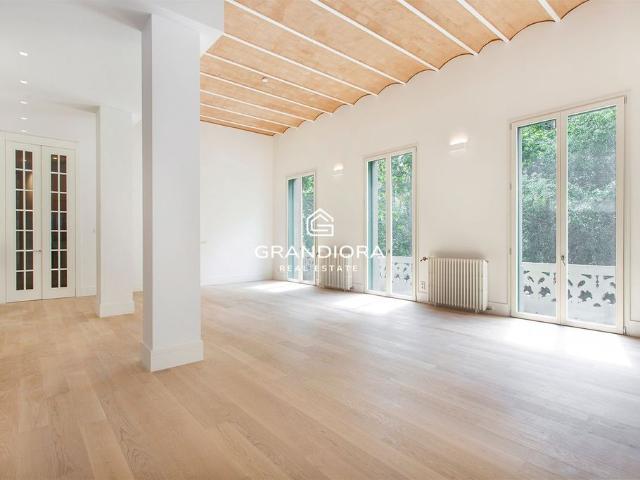 Piso de lujo de 232 m2 en venta en Barcelona, Cataluña