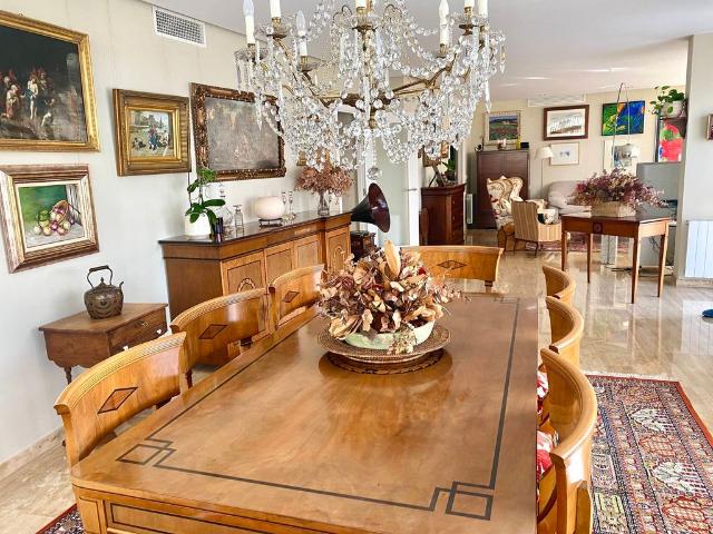 Piso de lujo de 240 m2 en venta en Avenida de la Constitución 8, Alicante, Provincia de Alicante, Valencia