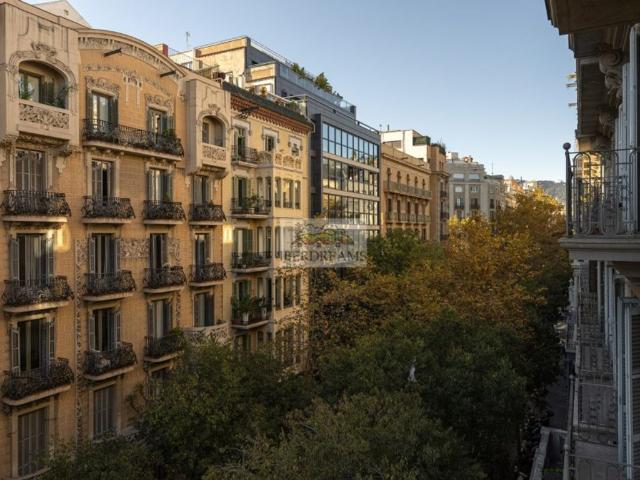 Piso de lujo de 241 m2 en venta en Barcelona, Cataluña