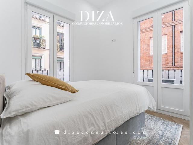 Piso de alto standing de 58 m2 en venta en Madrid, España