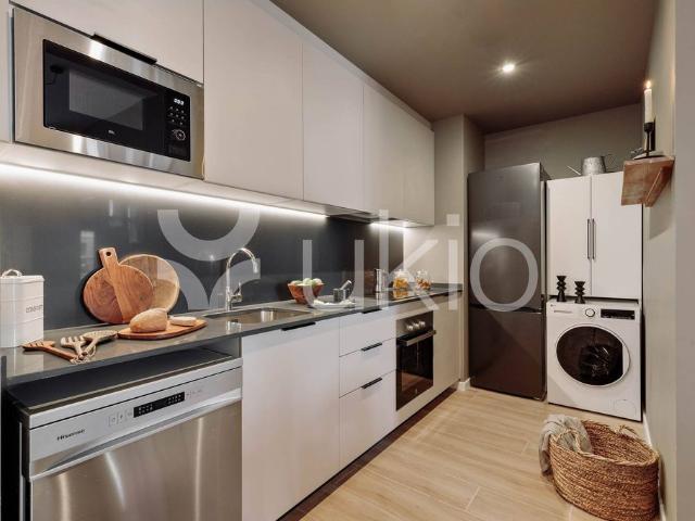 Piso de lujo de 66 m2 en venta en Barcelona, Cataluña